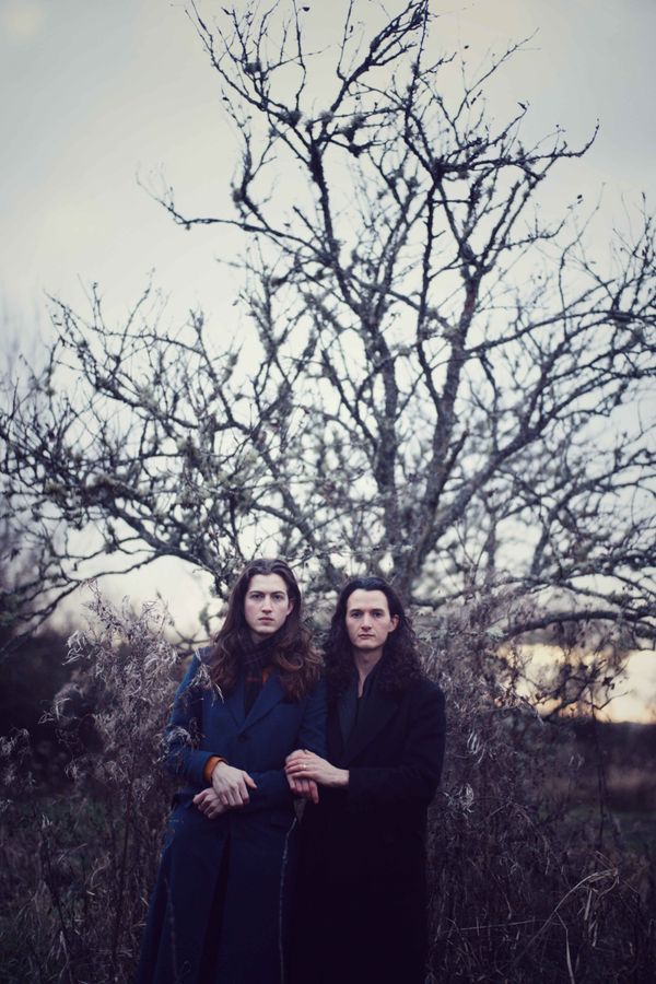 © SARAH LEE - GABE & CHARLIE GILMOUR. SUSSEX. JANUARY 2019. gabe charlie winter1.jpg