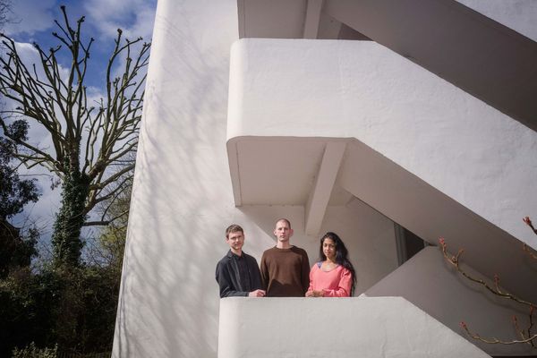 © JACK SELF, SHUMI BOSE & FINN WILLIAMS; THREE YOUNG ARCHITECTS AND A MODERNIST BUILDING. NORTH LONDON. APRIL 2016. 1riba2.jpg