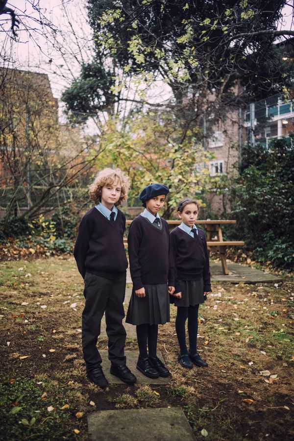 © SARAH LEE - ALT, HAFSA AND SARA, SURVIVORS OF THE GRENFELL FIRE DISASTER, LONDON. NOVEMBER 2017. tw3 (1).jpg