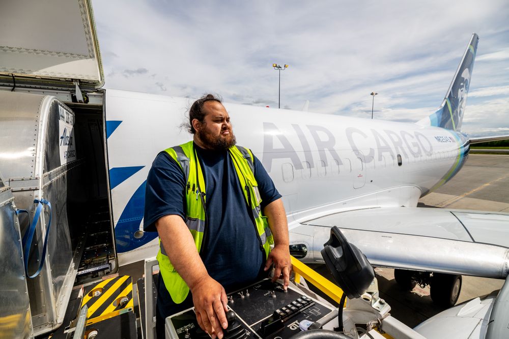 alaska.cargo_7644 copy.jpg