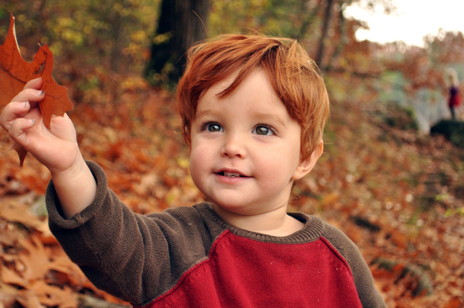 1cambo_leaf_dirtynails_fall2012