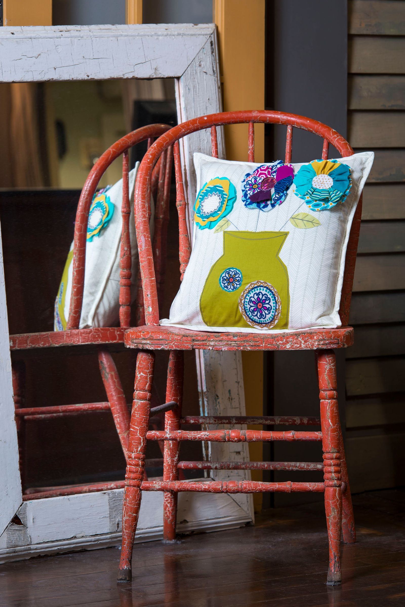 PillowChair_f.jpg