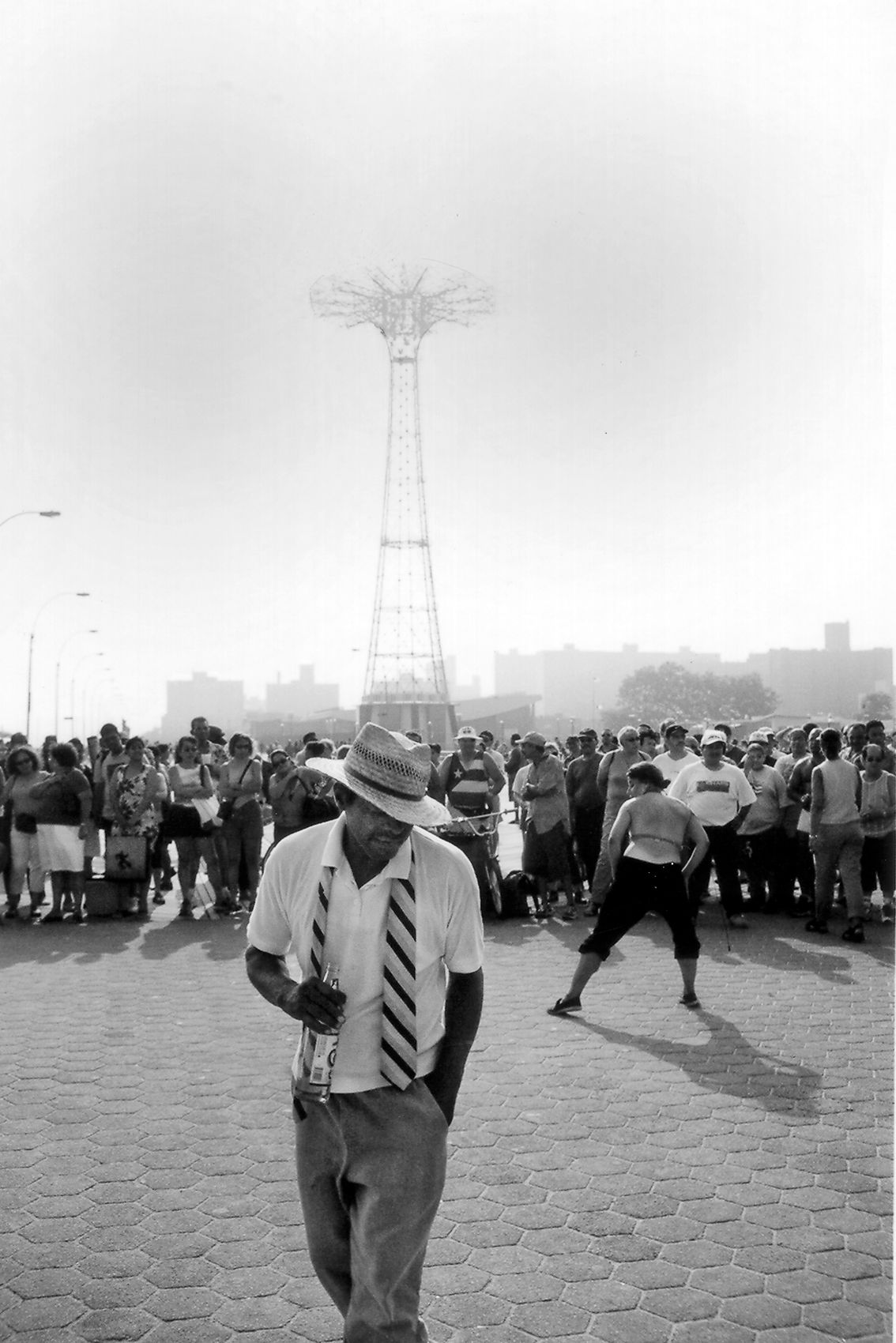 01 - Senor Guapo-full.jpg