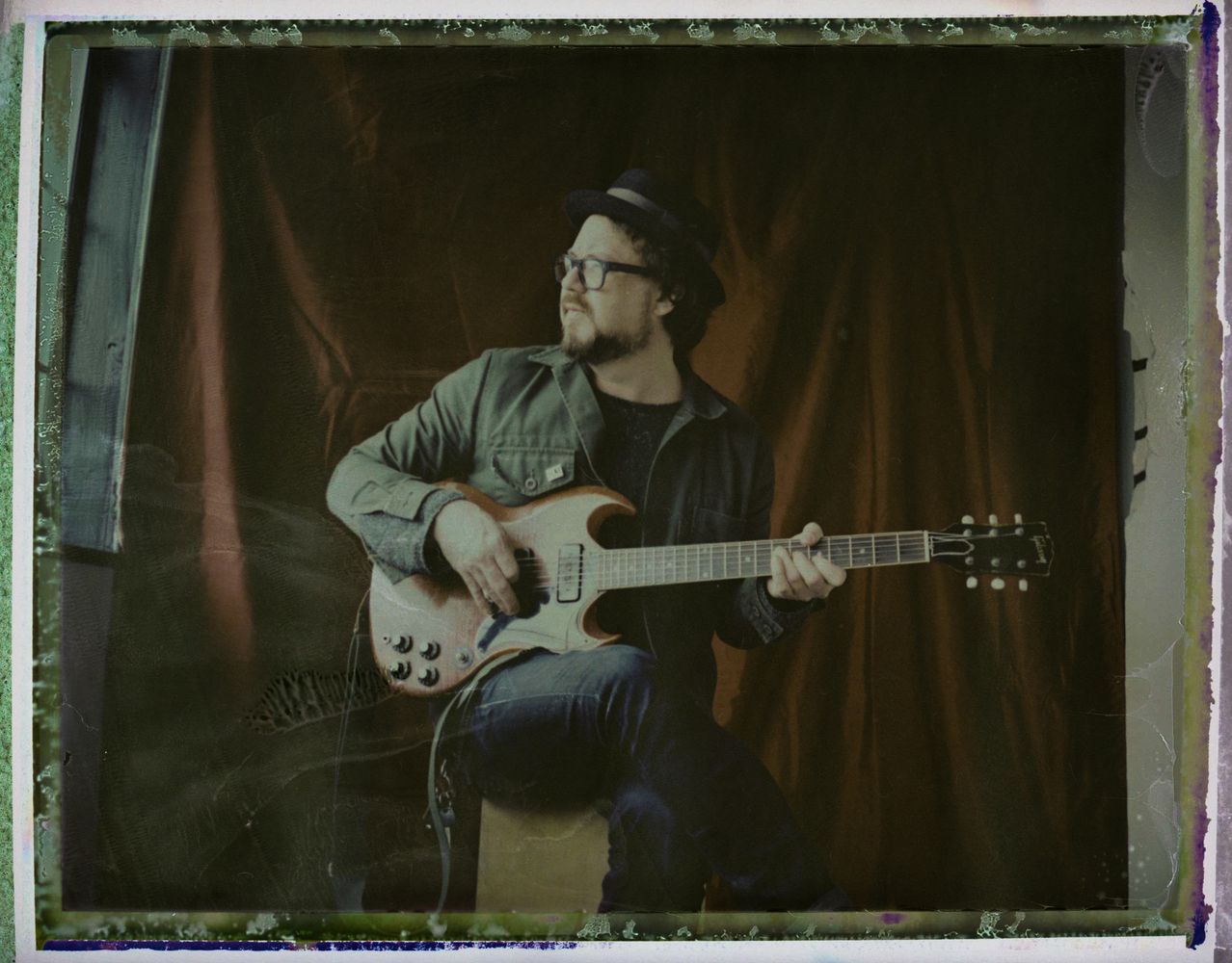 Jeff Fielder/songwriter, guitar player