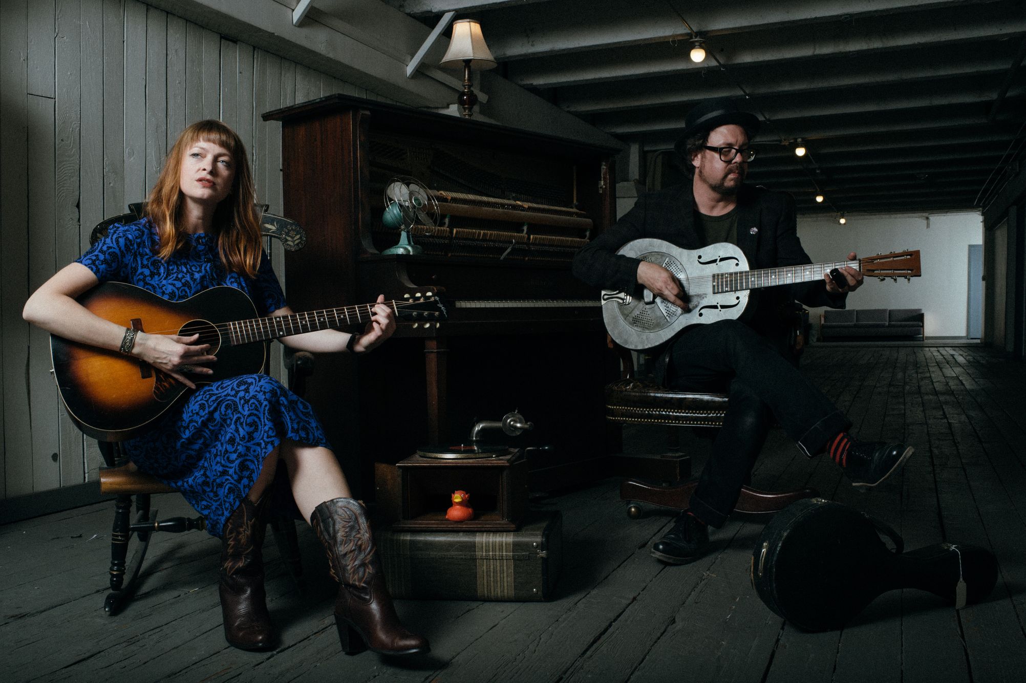 Tekla Jasmine Waterfield/singer songwriter Jeff Fielder/songwriter, guitar player