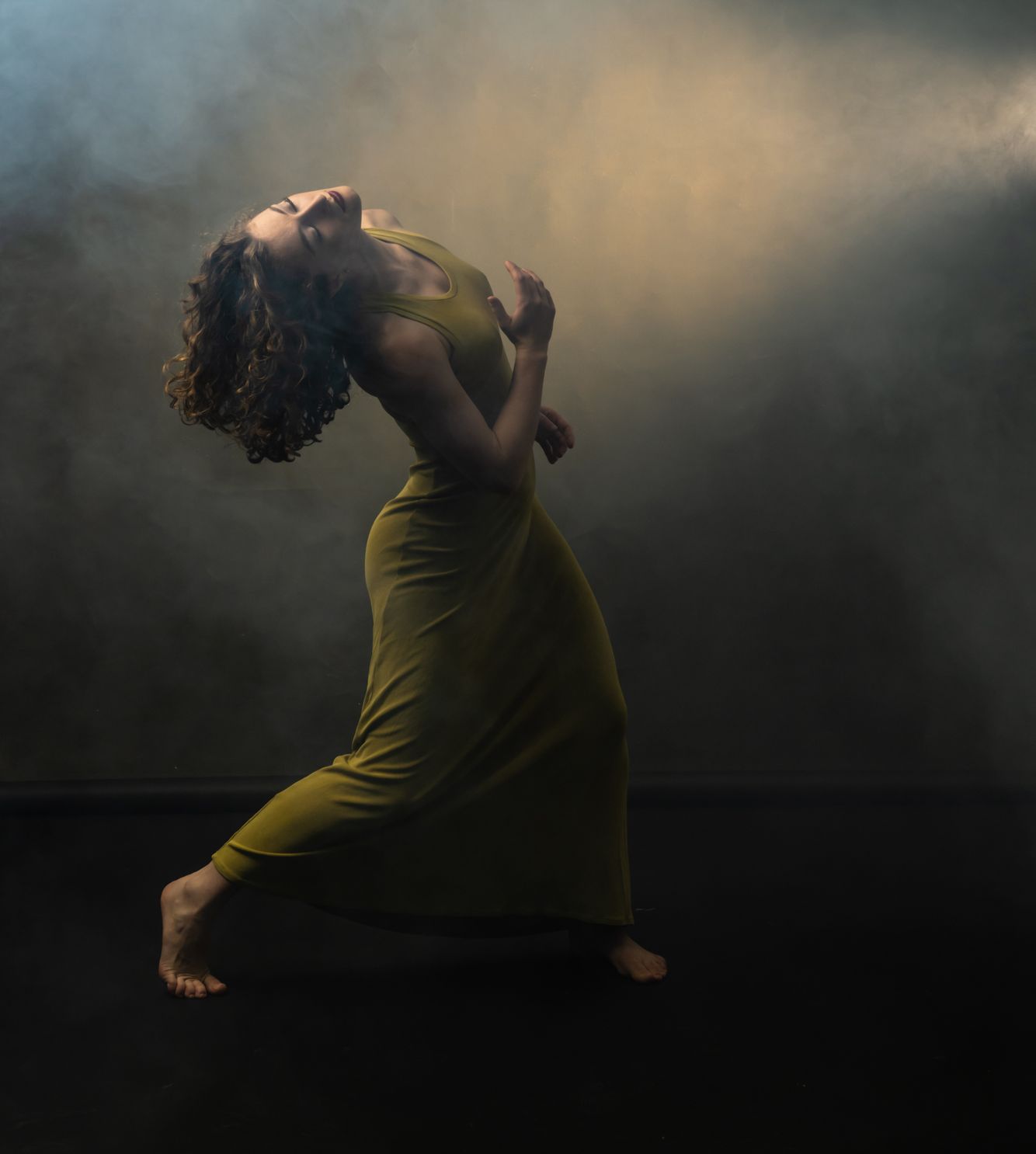 Olivia Bone/contemporary dancer. 