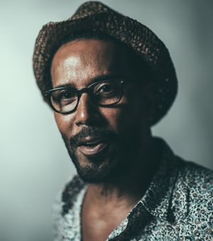 LeRoy Bell/singer-songwriter
