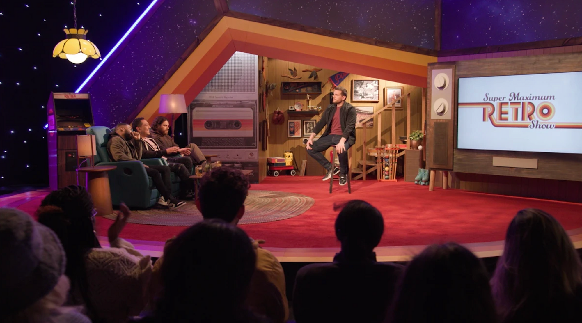 SUPER MAXIMUM RETRO SHOW