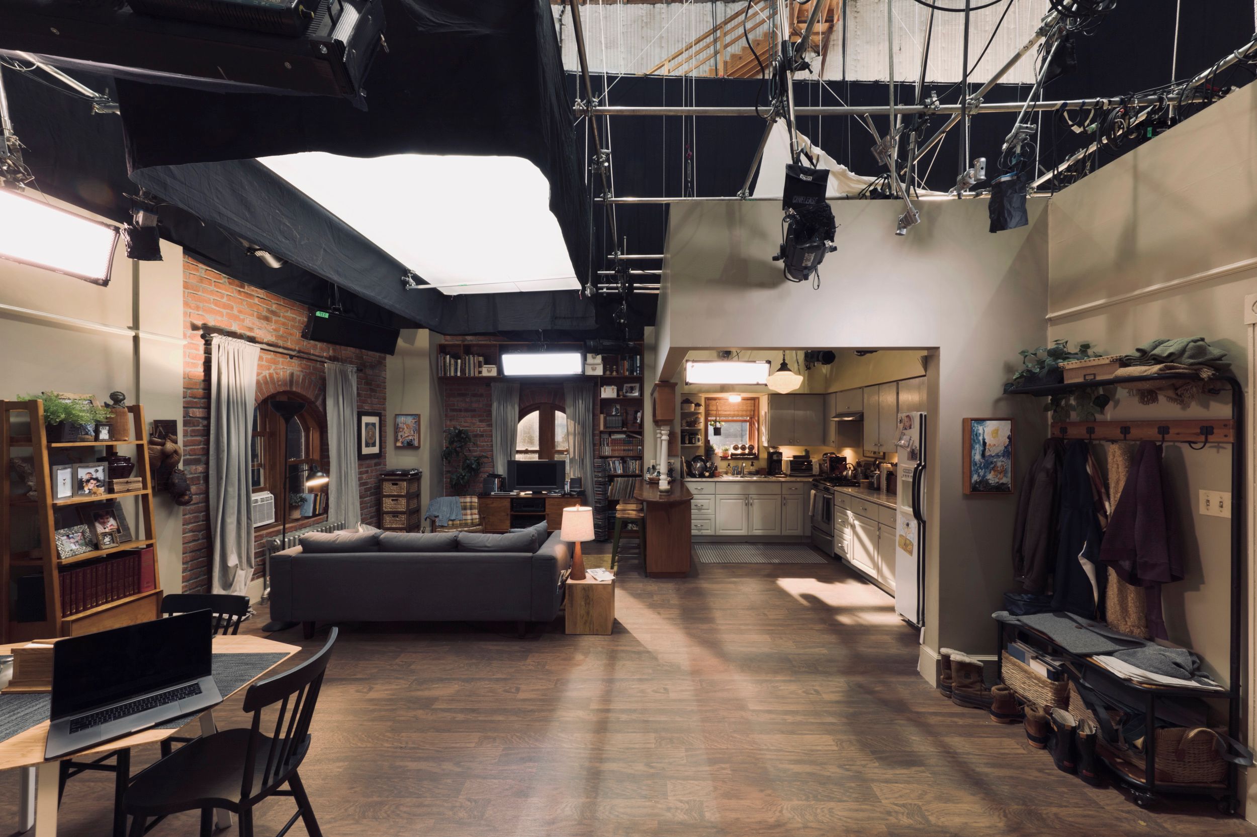 JUST ADD MAGIC // LOS ANGELES CENTER STUDIOS