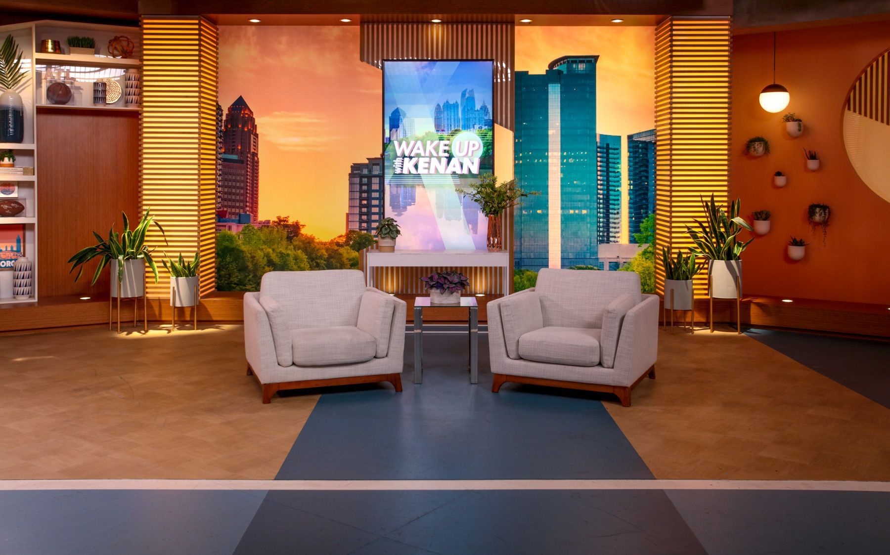 KENAN // UNIVERSAL STUDIOS