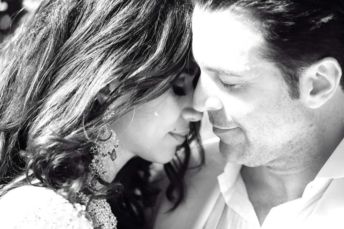Michael and Davita, newliweds The close up kiss coming