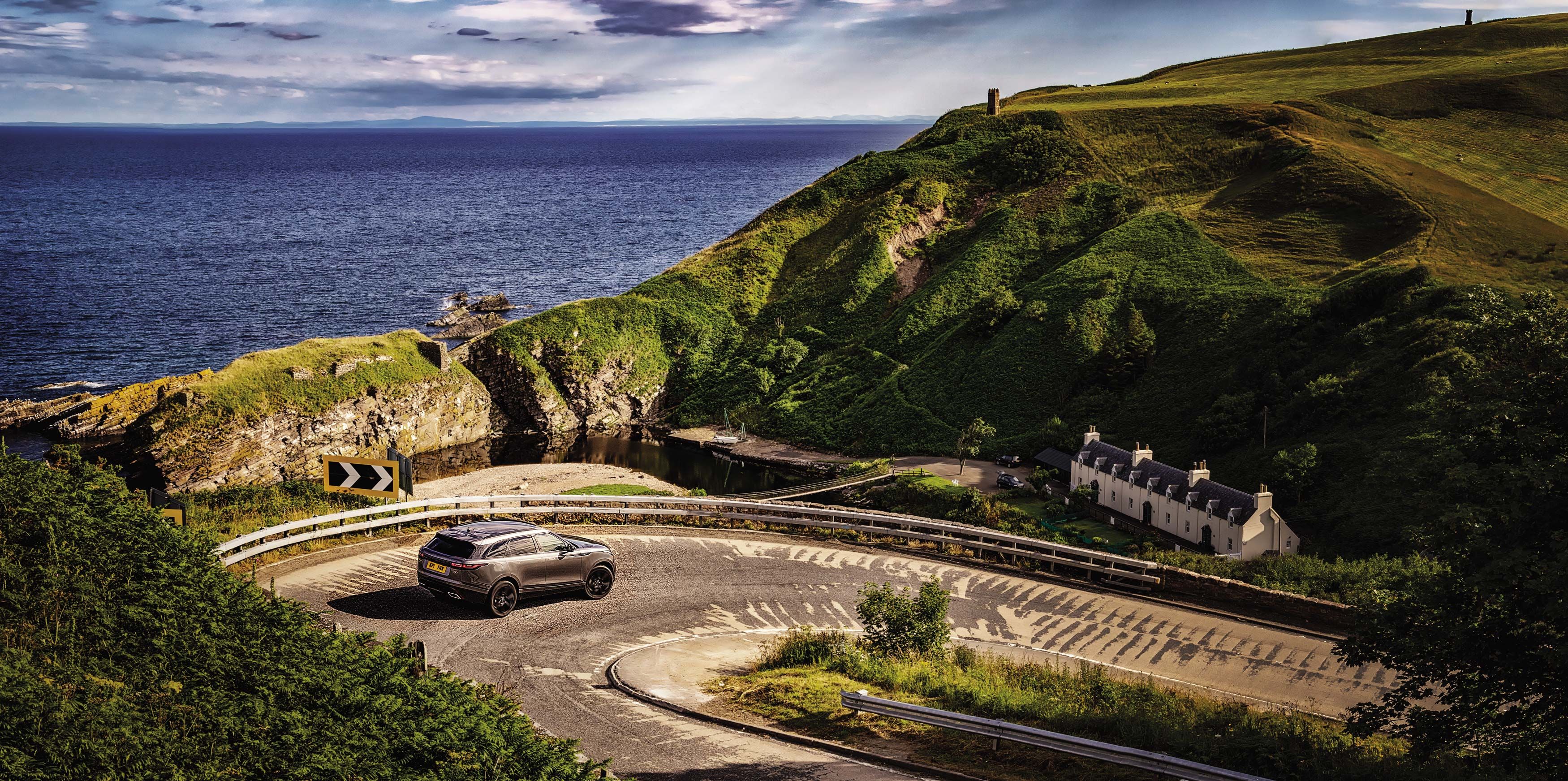 McEniry_RangeRover_Scotland_Macro(E)_Panoramic-Image.jpg