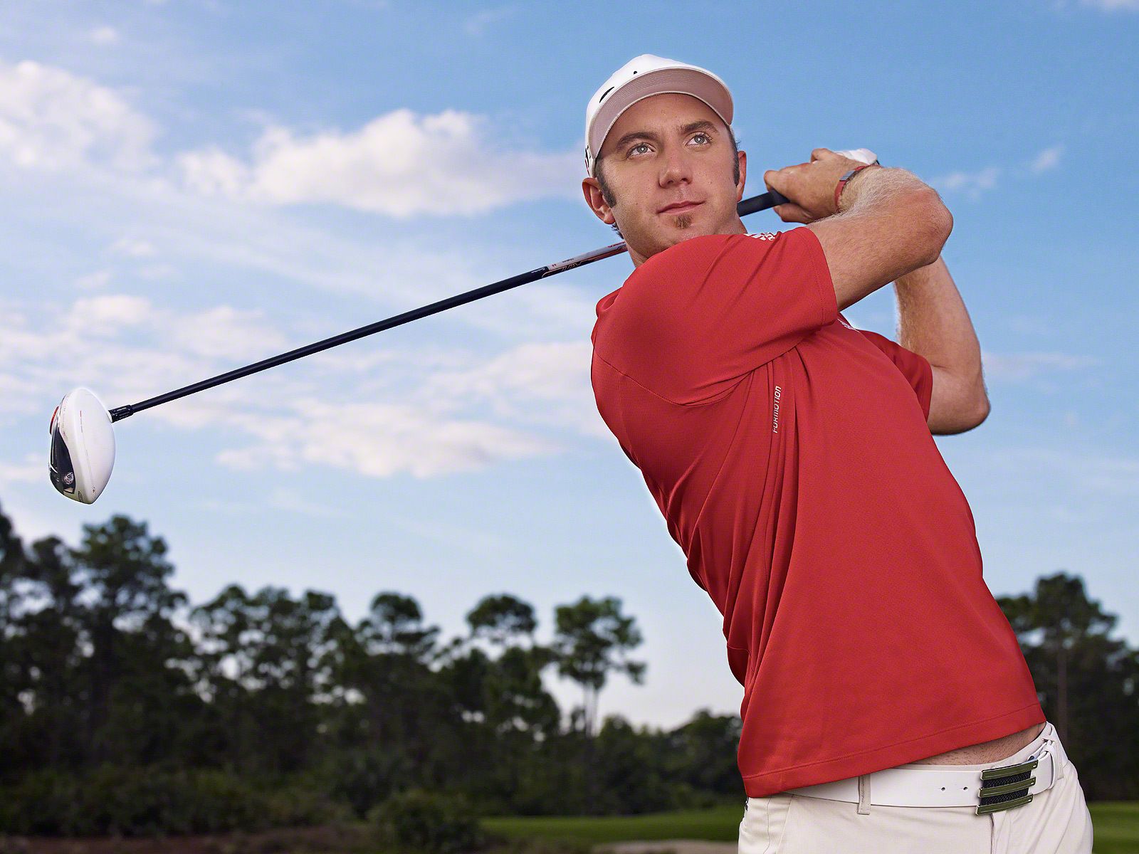 1dustin_johnson_on_course_61787_1