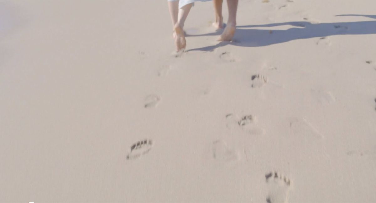 BeachFootsteps_Windsor_1.jpg
