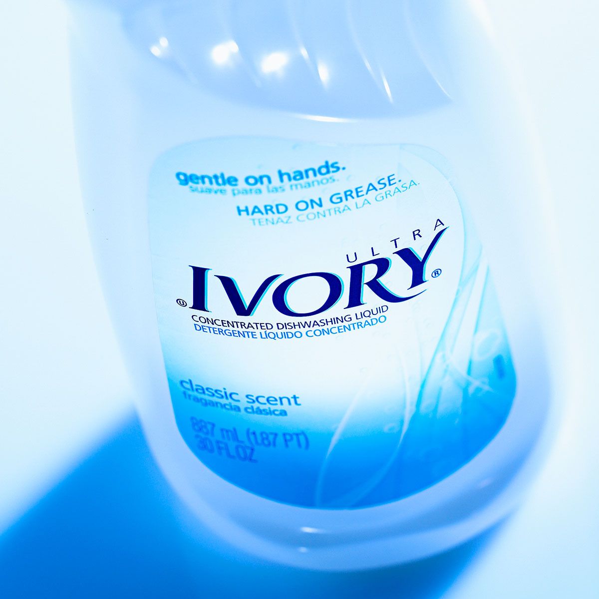 Ivory Ultra Dishwashing Liquid  / Commercial Product Photography 