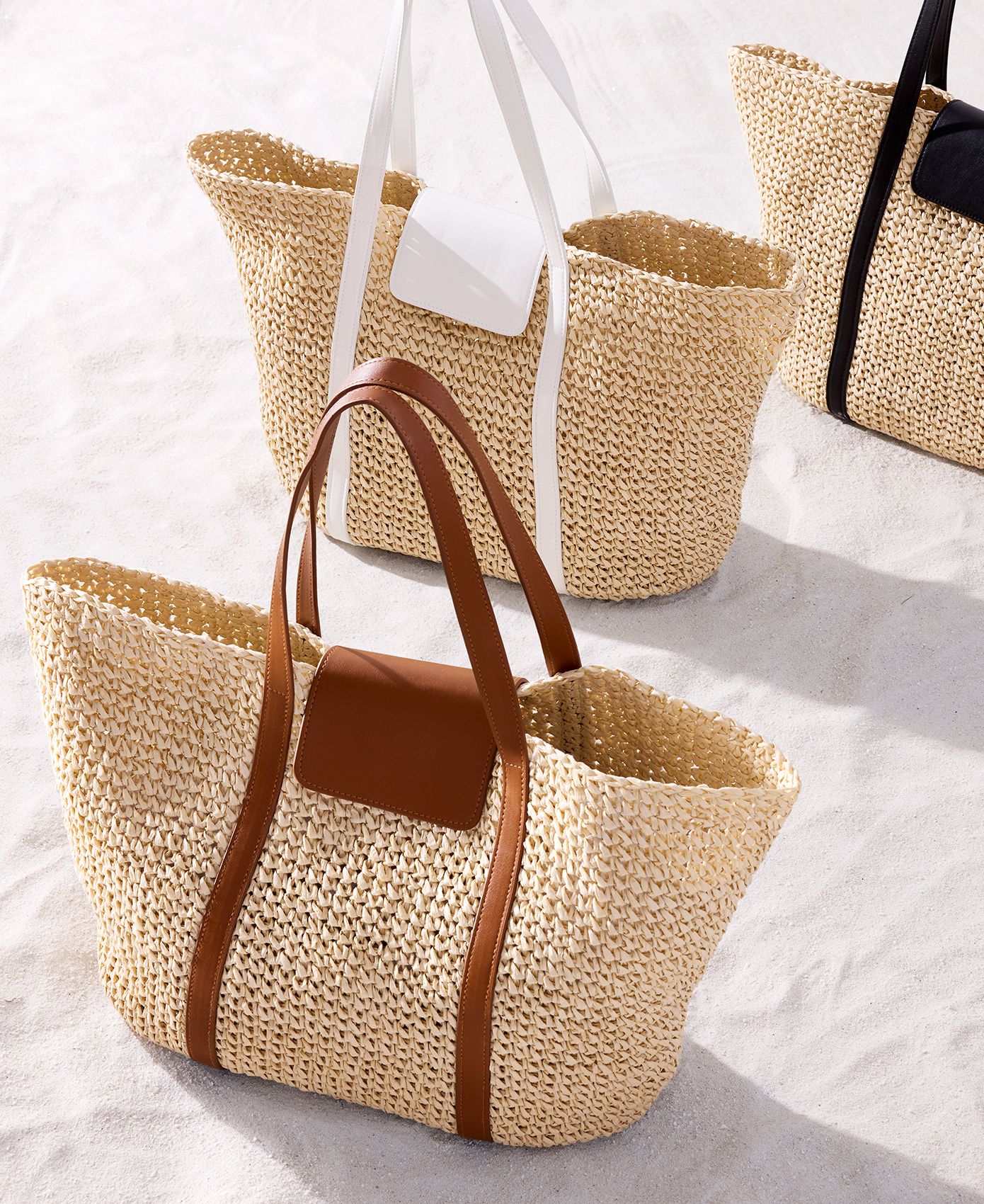Paper-Straw-with-PU-Flap-Beach-Bag_R_Flat_CC.jpg