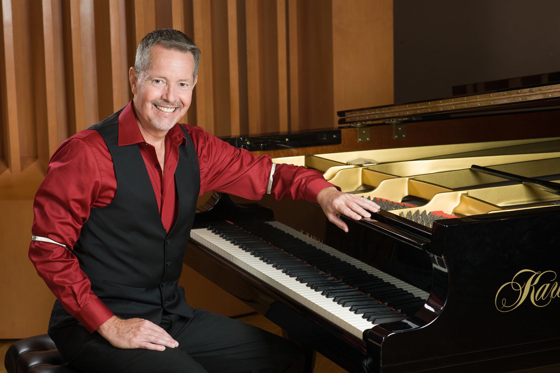 Marietta studio photo of pianist