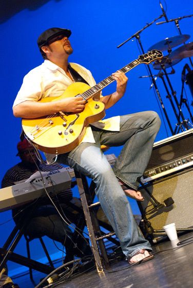 1AlamoTheater082010_5958