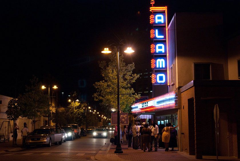 1AlamoTheater082010_6178