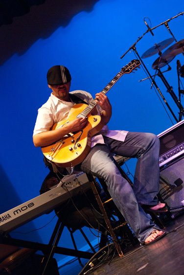 1AlamoTheater082010_6186