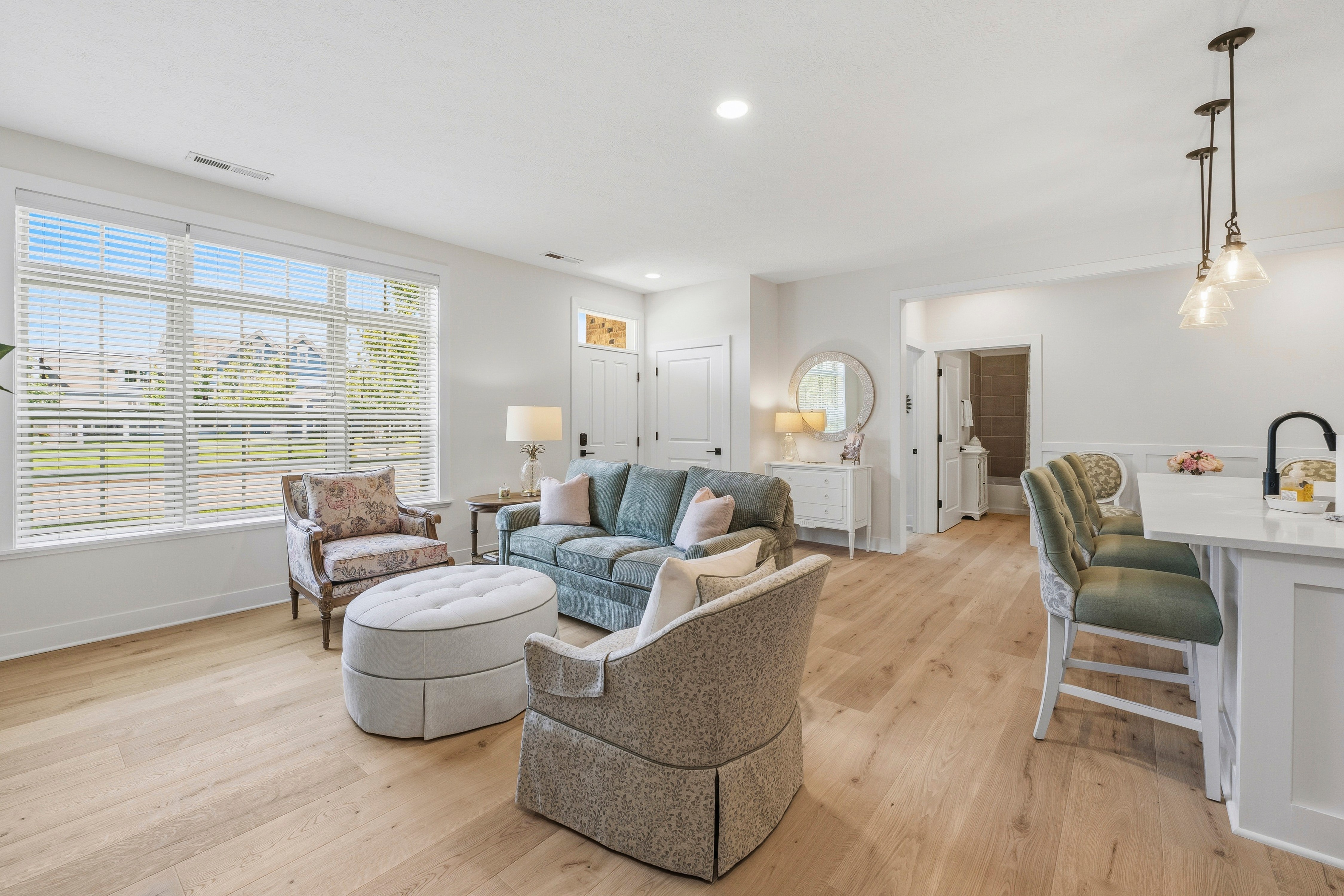 Living room photography - New Albany, Ohio home listing