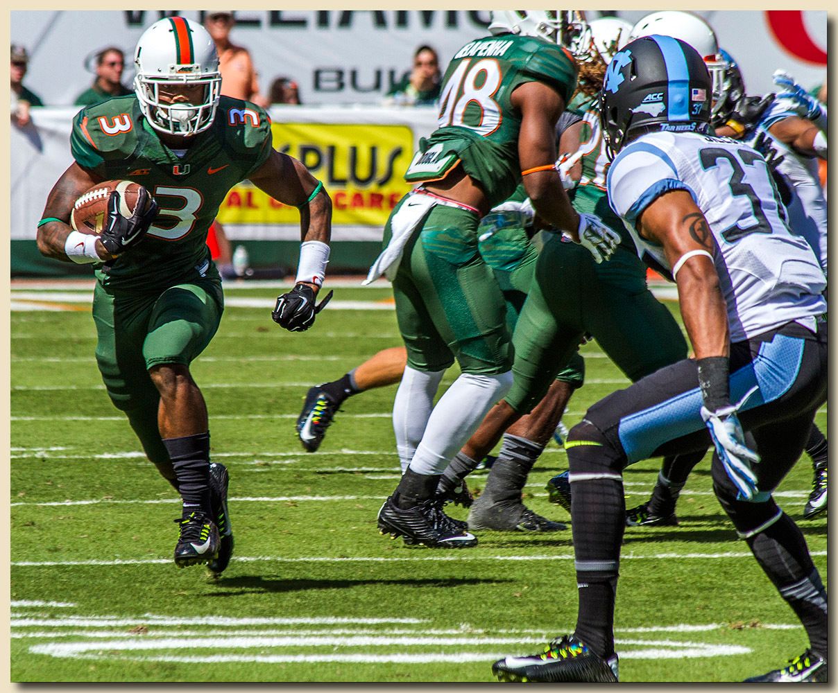 Miami Hurricanes vs North Carolina Tar Heels at Sun Life Stadium  11-01-2014 Stacy Coley (3) Ball Carrier