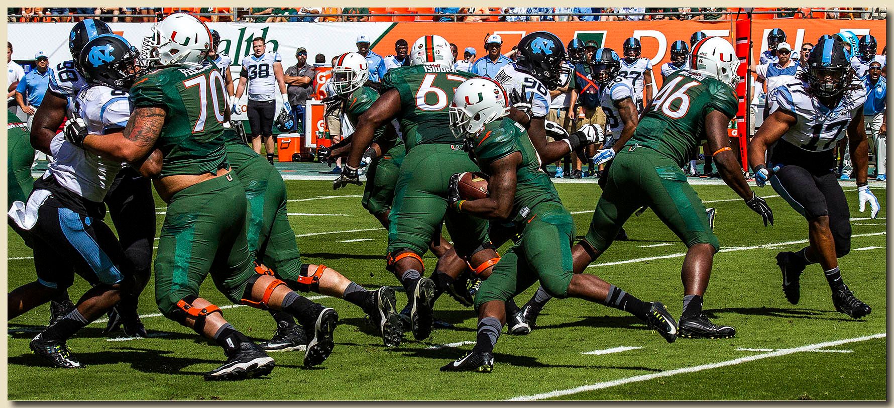 Miami Hurricanes vs North Carolina Tar Heels at Sun Life Stadium  11-01-2014 Duke Johnson (8) Ball Carrier
