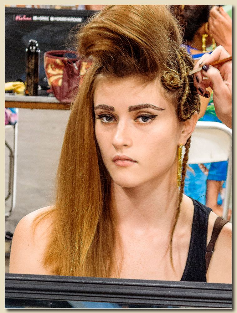 Oribe Backstage Miami 2013, Miami Beach Convention Center, Miami Beach, FloridaThe Gala Awards 7th Edition Pollux Awards, People, Culture and Daily Life Category - Winner - 2015 Oribe 12