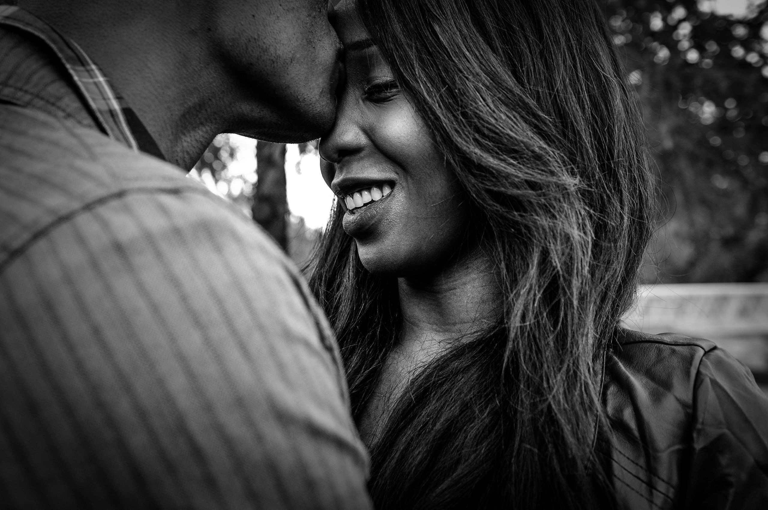 engagement-photography-montreal-quartier-du-canal