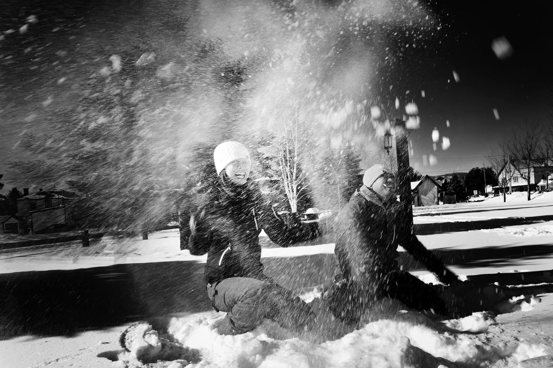 engagement-photography-winter-mont-tremblant
