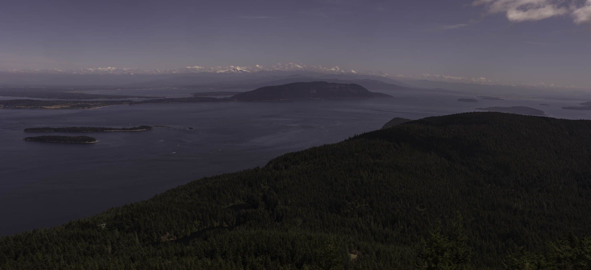 orcas view towards Canada_Panorama1.jpg