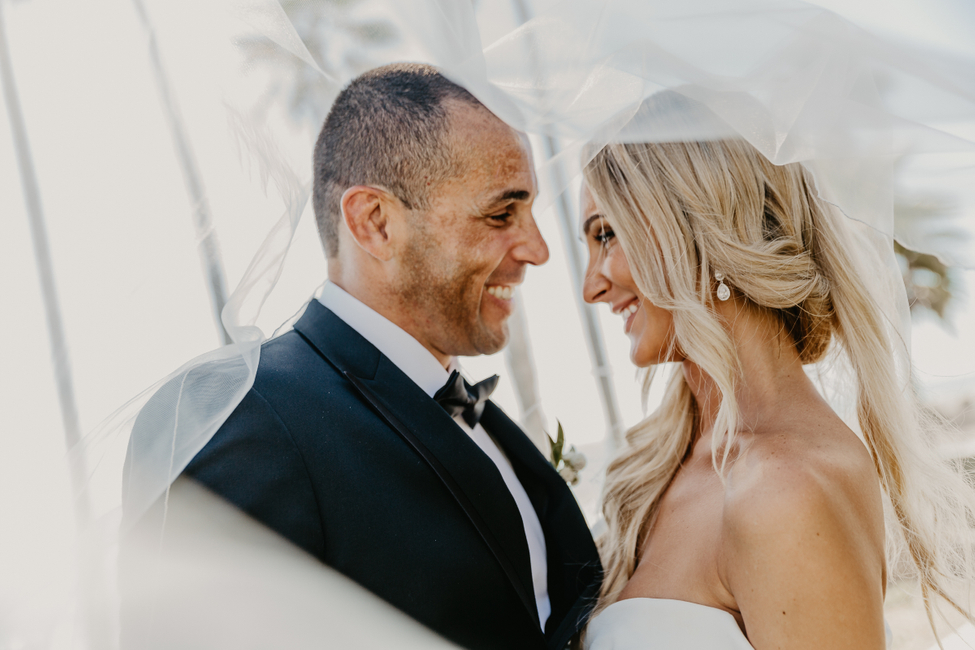 Sydney Wedding photographer, wentworth falls wedding photographer, blue mountains wedding photographer, best of, easy weddings, the knot, amazing, we love our couples