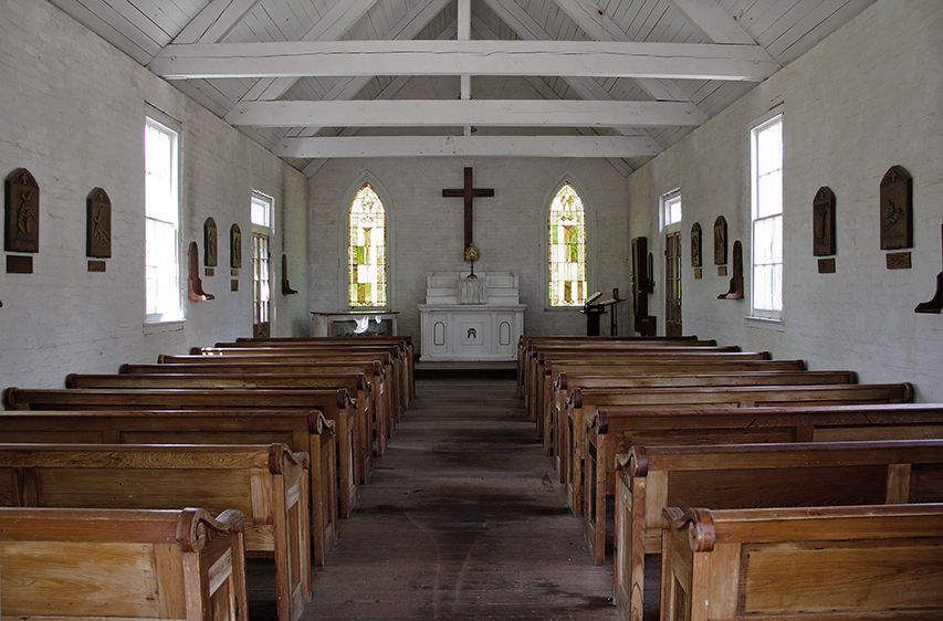 1the_empty_pews_2011lr_copy