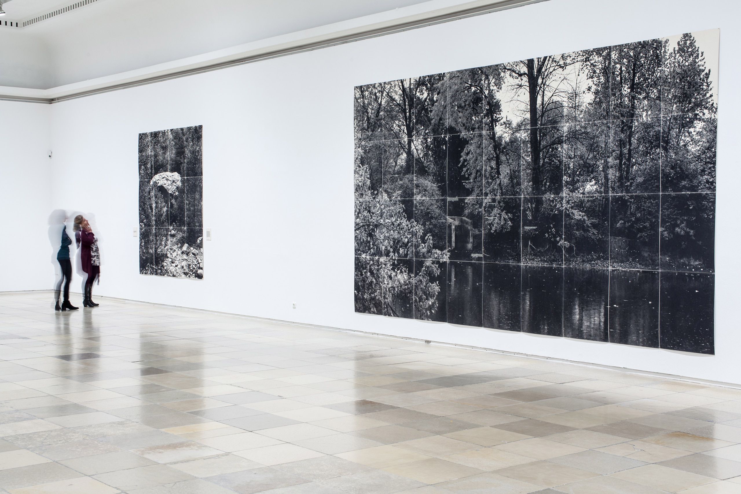 Photo credit: Maximilian Geute "Lorna Simpson", Haus der Kunst, Munich, Germany 2013-14