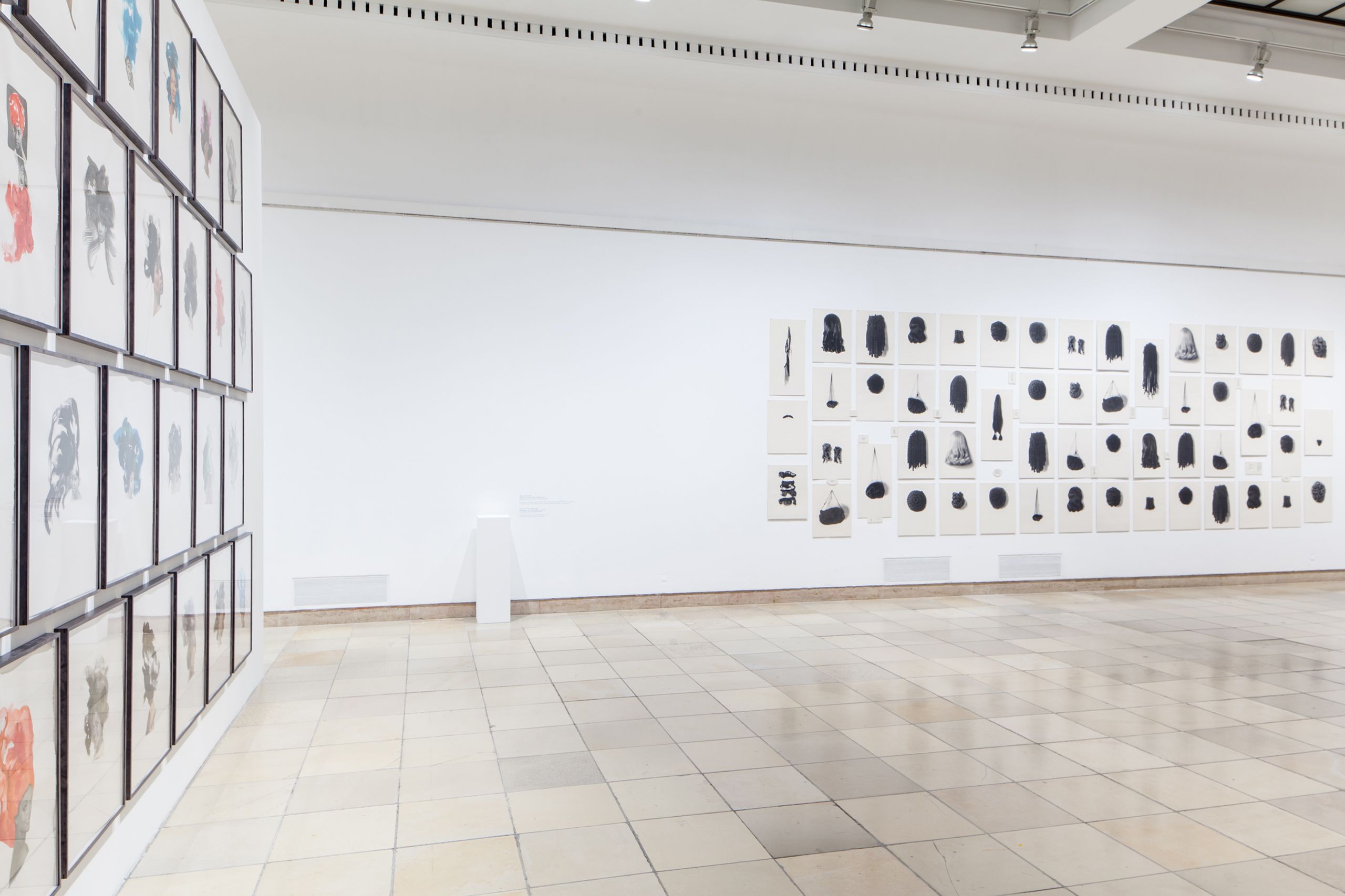 Photo credit: Maximilian Geute "Lorna Simpson", Haus der Kunst, Munich, Germany 2013-14