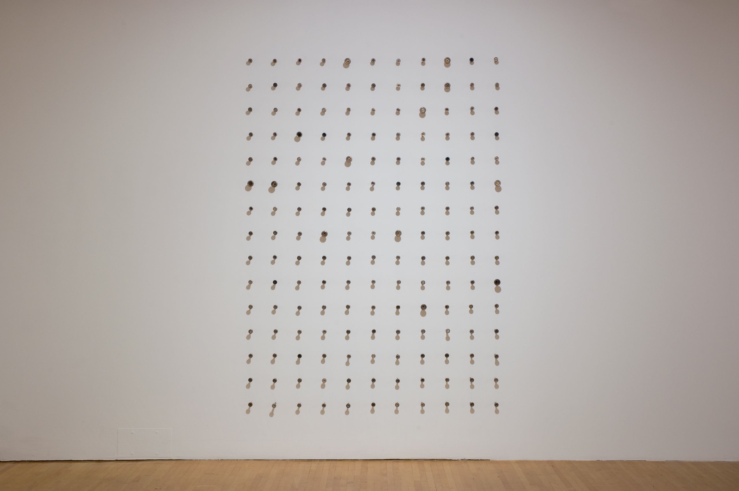 Photo credit: Brian Forrest  "Lorna Simpson", Museum of Contemporary Art Los Angeles, CA 2006