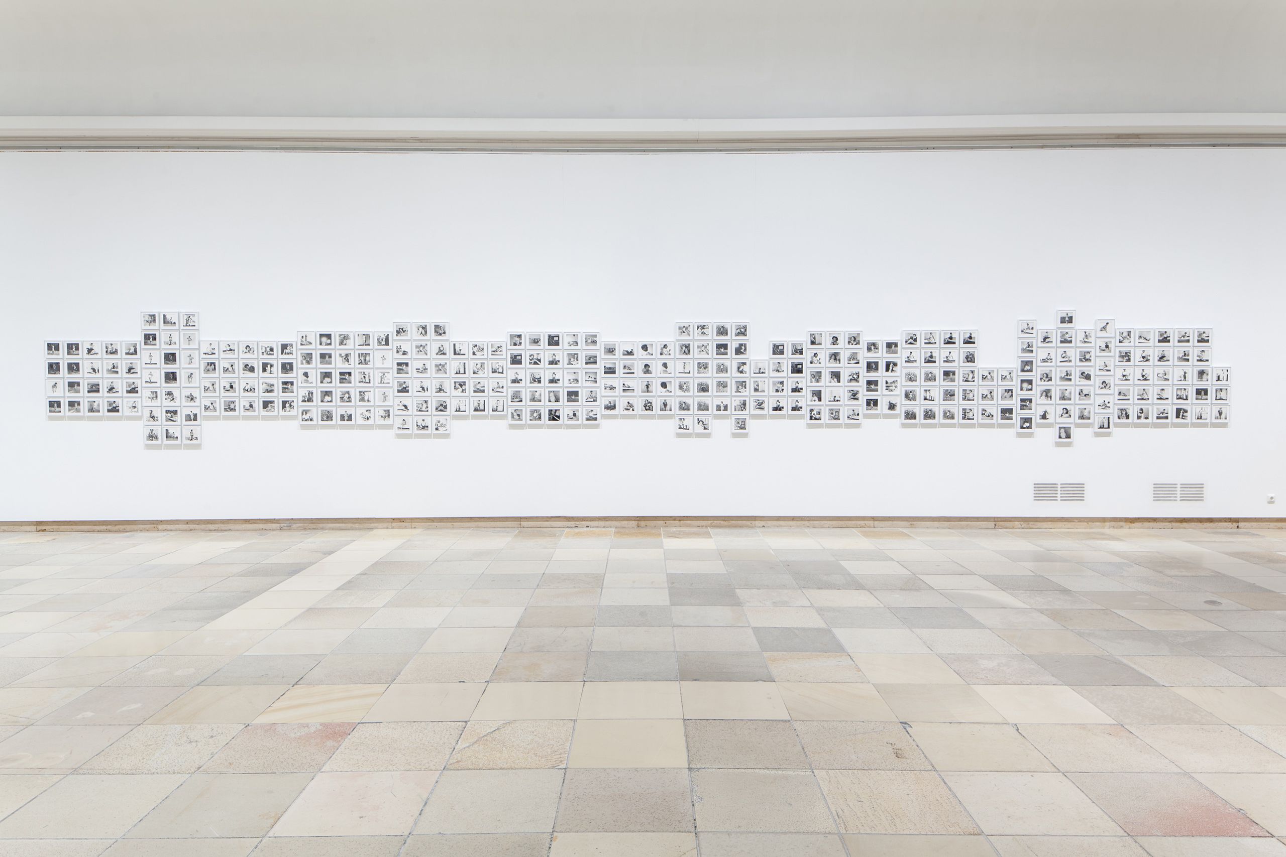 1957-2009, 2009 (installation view) - "Lorna Simpson" Survey exhibition, Haus der Kunst, Munich, Germany 2014 1957-2009, 2009 Haus der Kunst (install view)