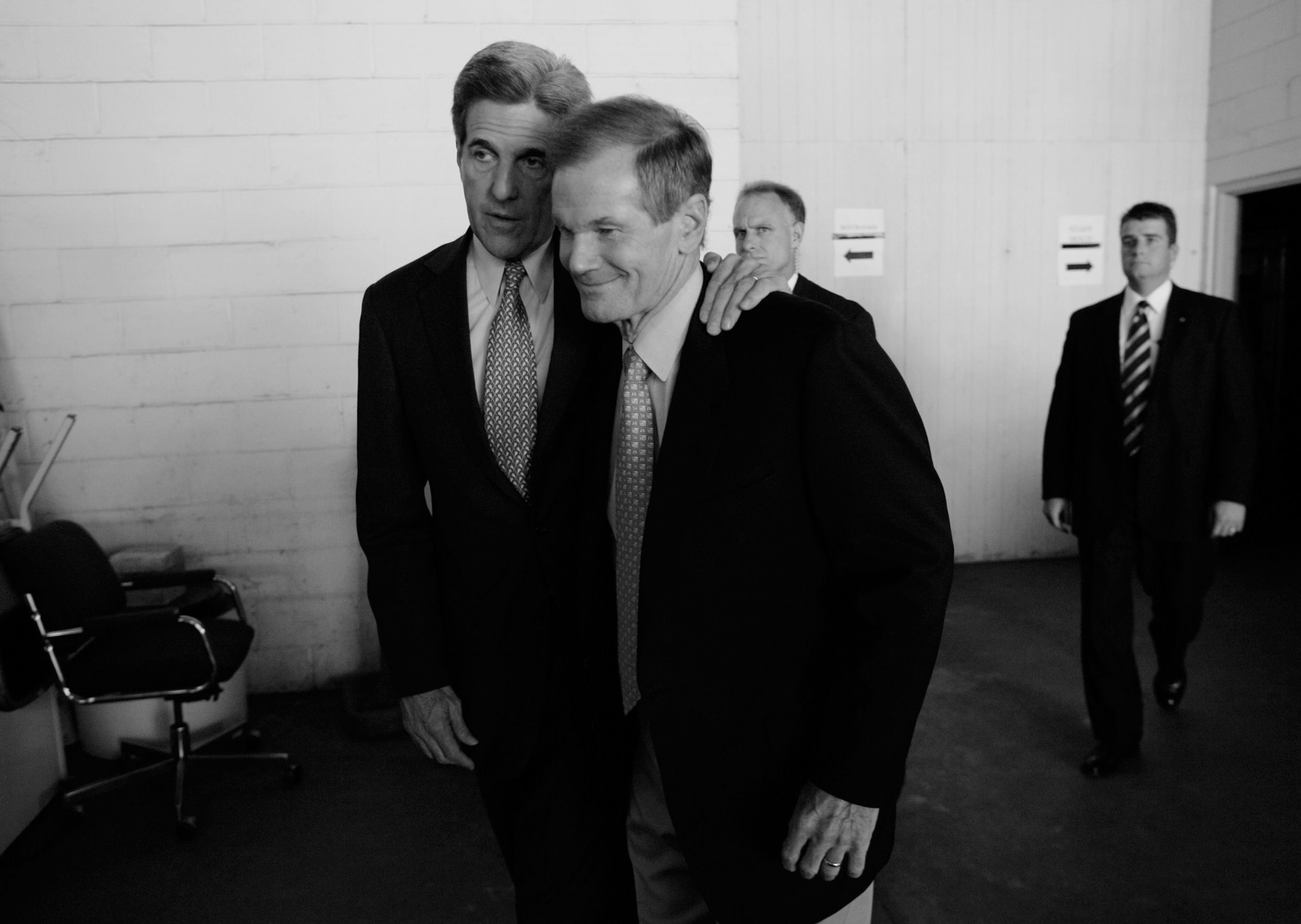 Democratic presidential candidate Sen. John Kerry, D-Mass., walks with Sen. Bill Nelson, D-Fla., moments before speaking in Orlando, Fla. on Friday, Oct. 29, 2004.  John Kerry Presidential Campaign 2004