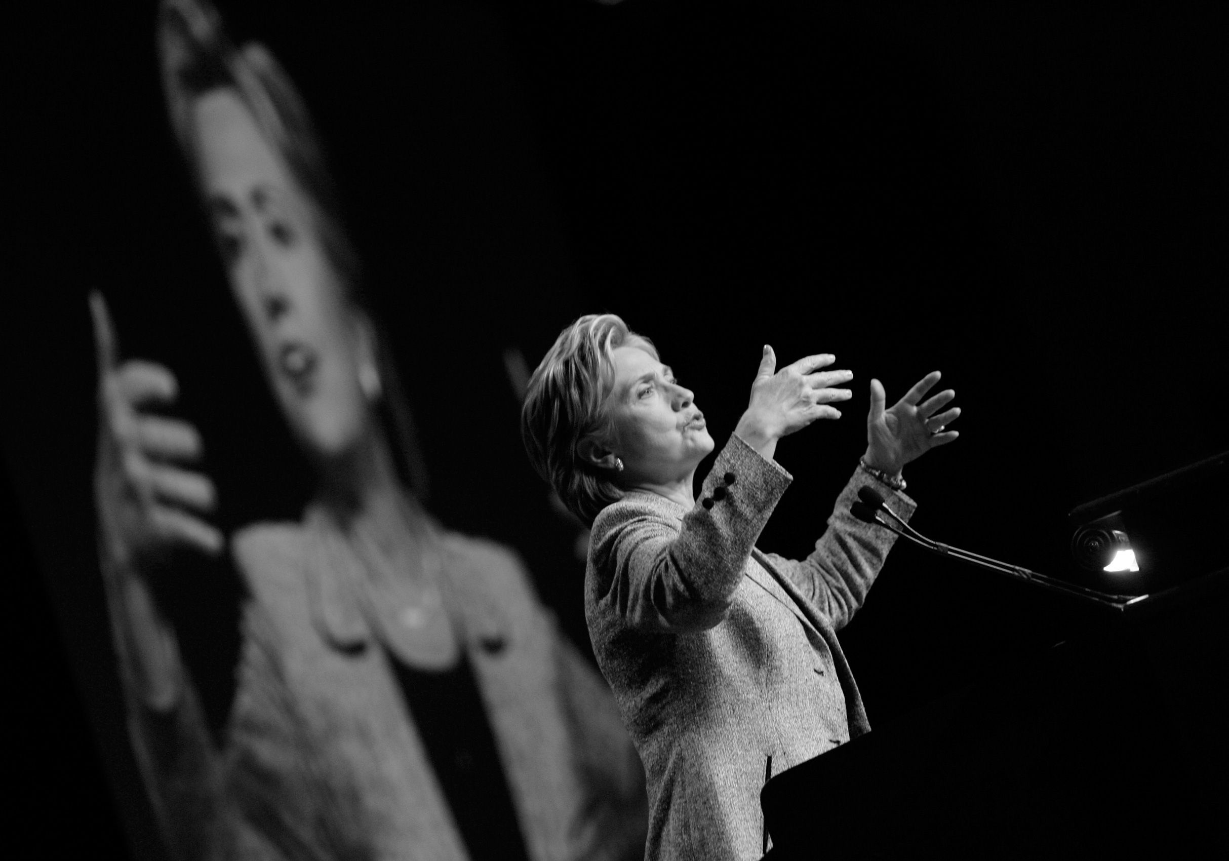 Sen.Hillary Clinton (D-N.Y.) speaks at the Jefferson-Jackson Dinner in Las Vegas on November, 15, 2007.  Hillary Clinton Presidential Campaign 2008