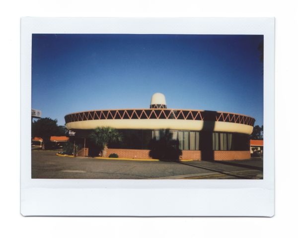 04_SouthoftheBorder_LeighWebber.jpg