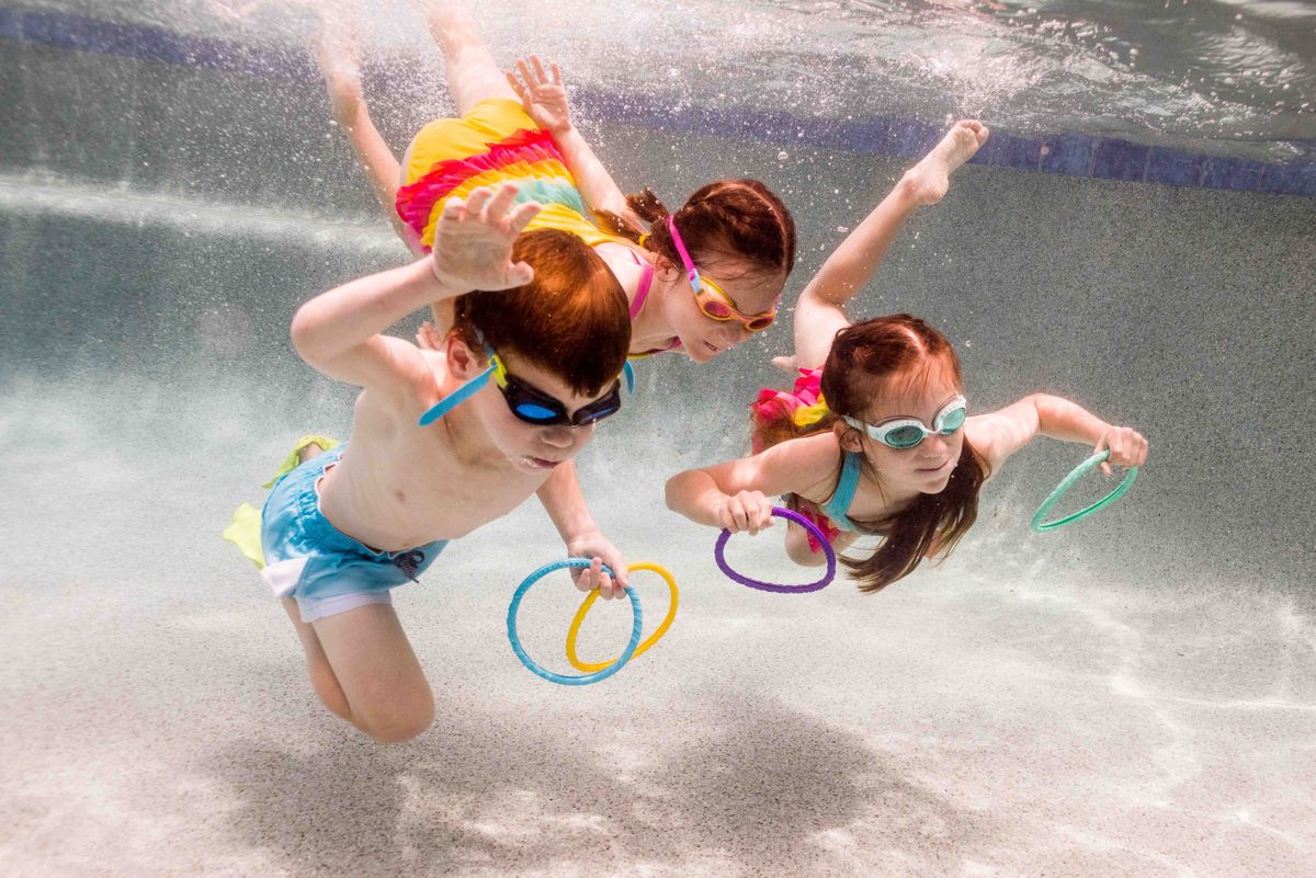 003_leigh webber_dive in.jpg