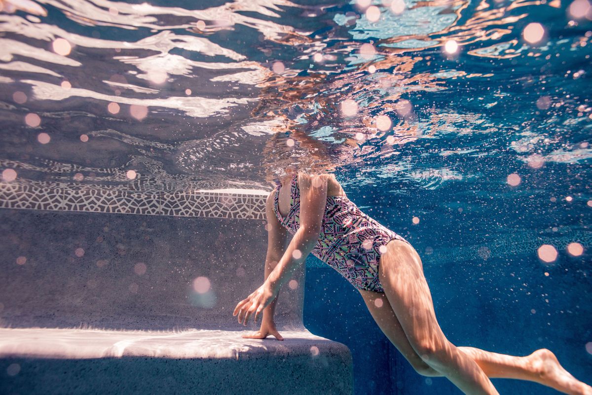 009_leigh webber_dive in.jpg