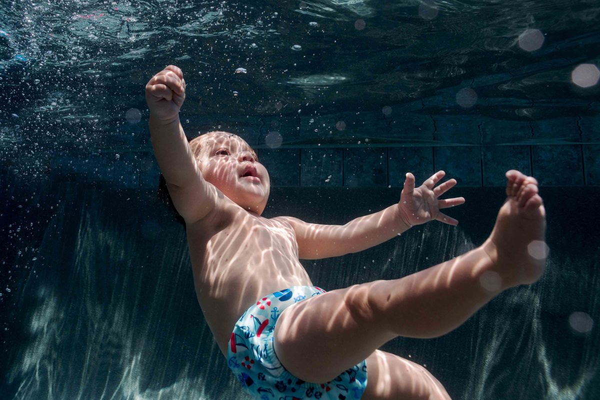 005_leigh webber_dive in.jpg