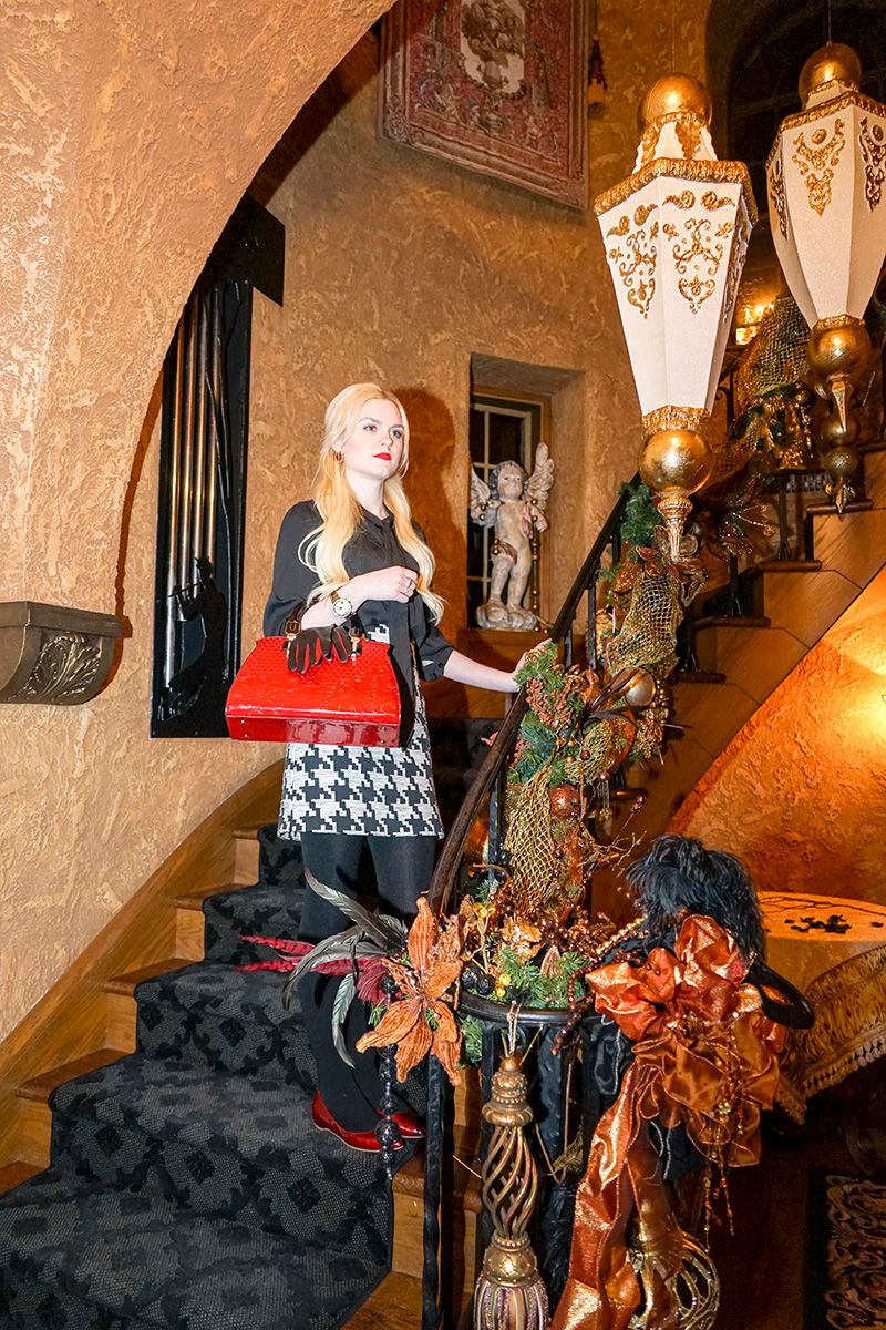 A Staircase of Fashion