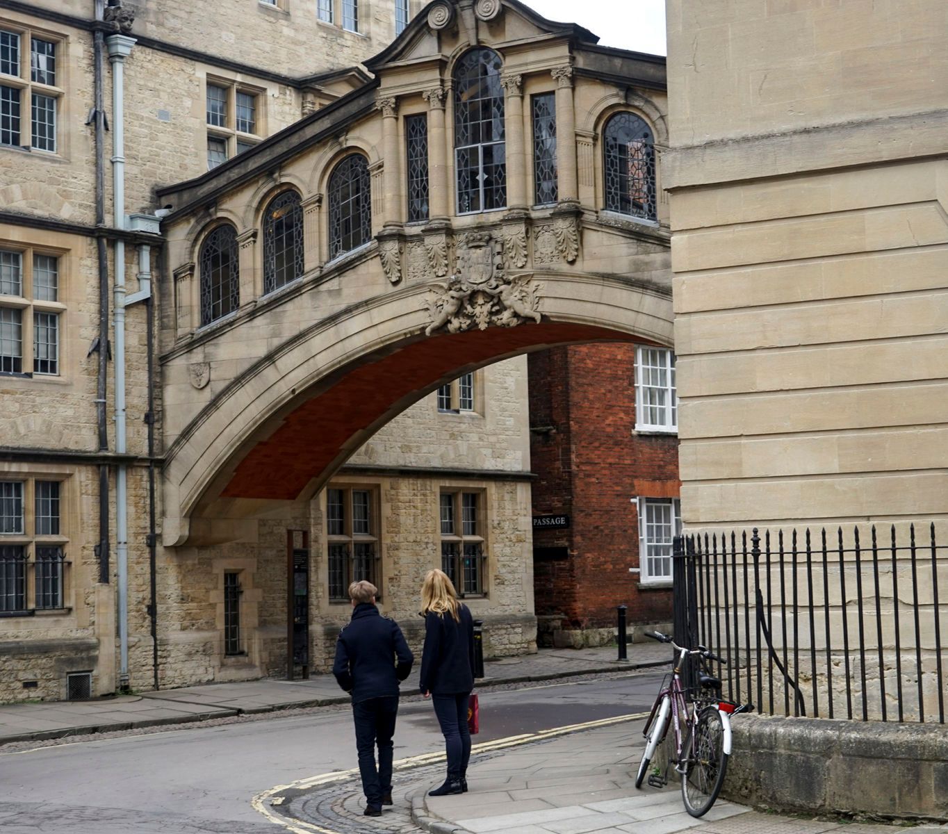 Digital PhotographOxford, England, UK Oxford Bridge