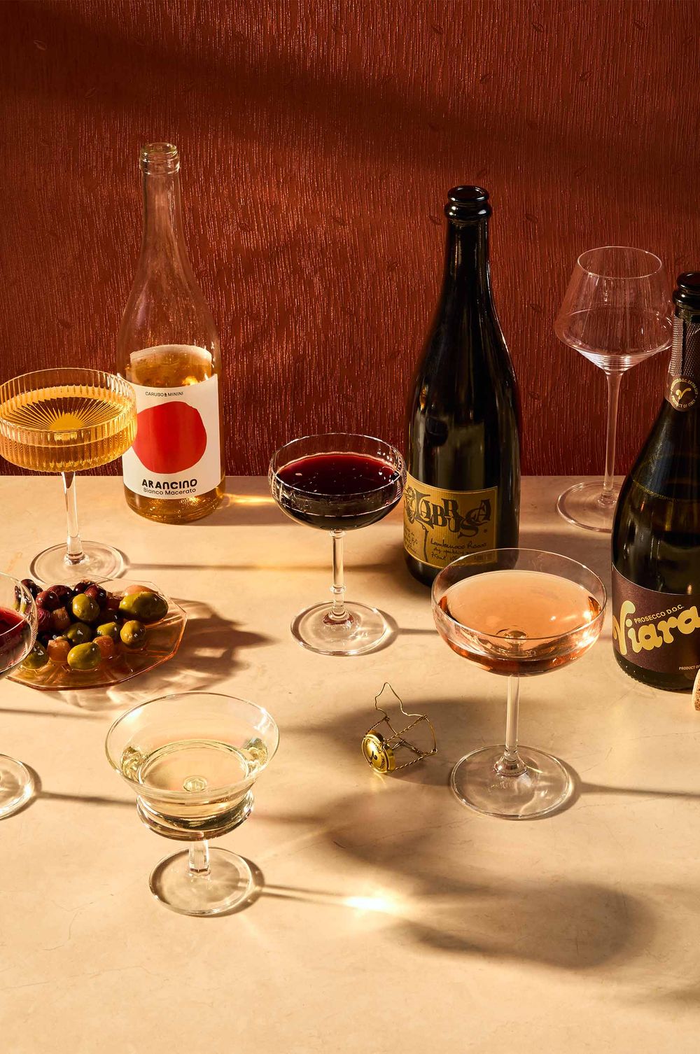 2025_RachelGrunig_TheodoraTeodosiadis_SummerDrinks_WineTable.jpg