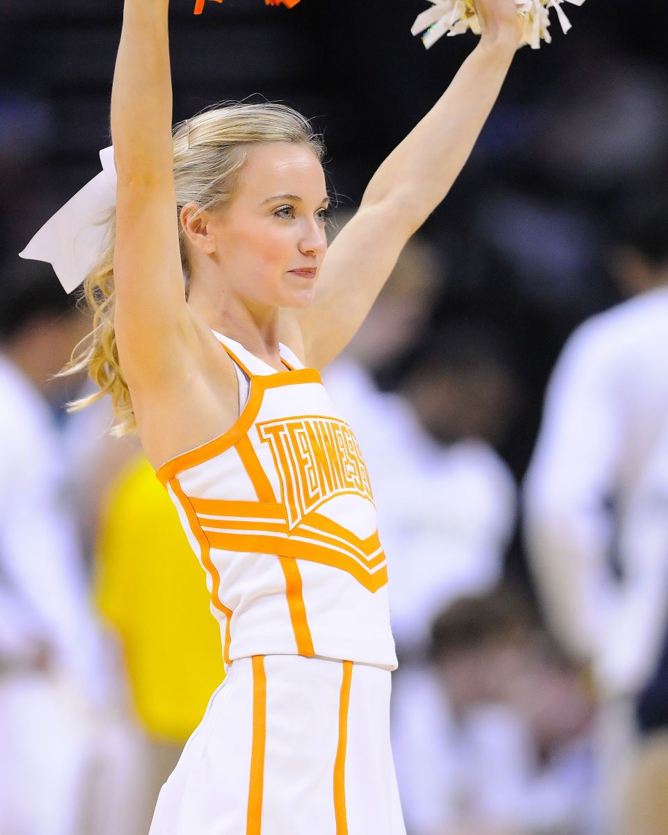 NCAA BASKETBALL:  MAR 18 Michigan defeats Tennessee