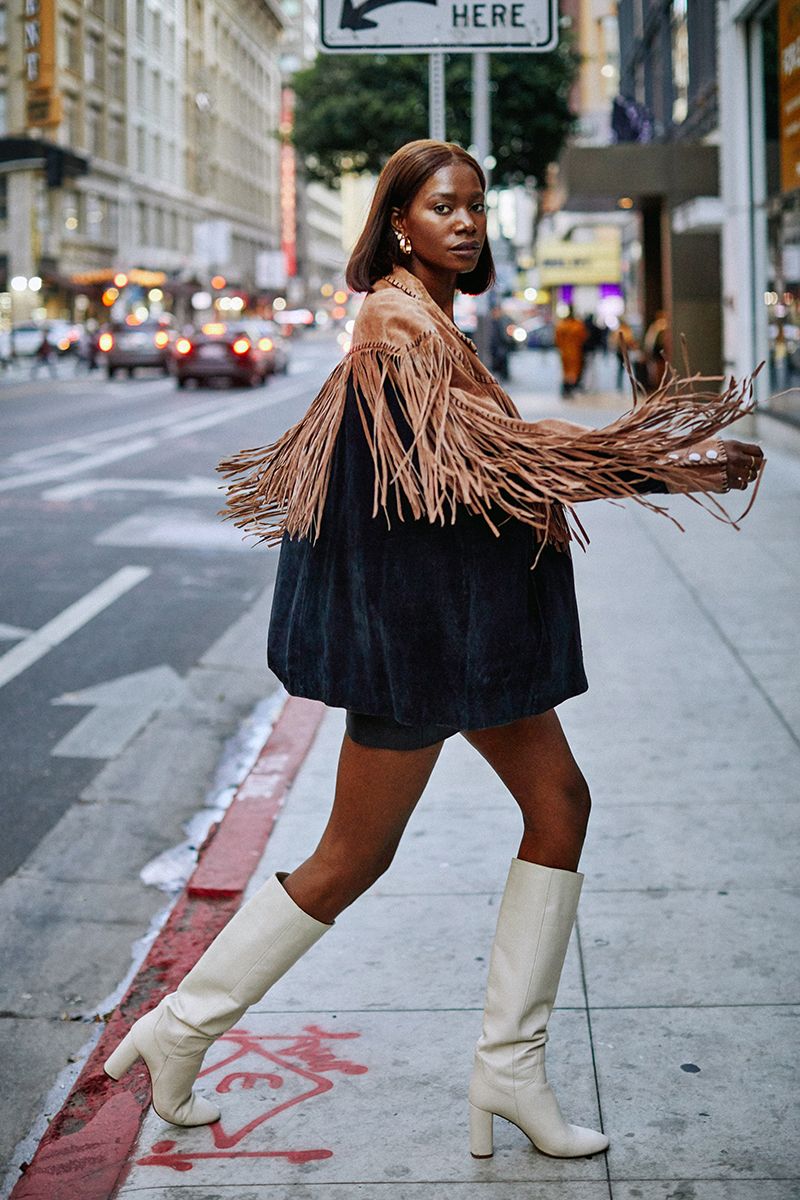 Shot_1_231215_MegWebster_Sigail_DTLA_0049_f8Zmin_edit_web.jpg