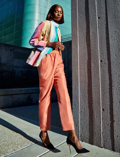 Shot_5_231215_MegWebster_Sigail_DTLA_0343_edit_crop1_web.jpg