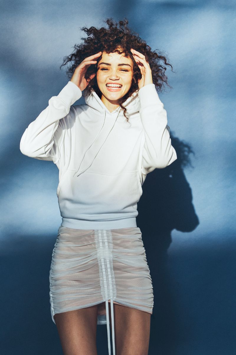 MegWebster_5_Raiven_look1_201_k8pp_2sm.jpg